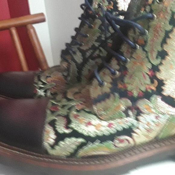 Exotic HANDCRAFTED Spanish made and designed euro size 44 custom boot - Picture 15 of 15